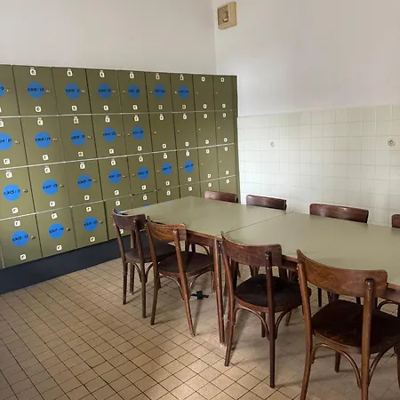 Numbr25 - Self Service & Budget Motel *