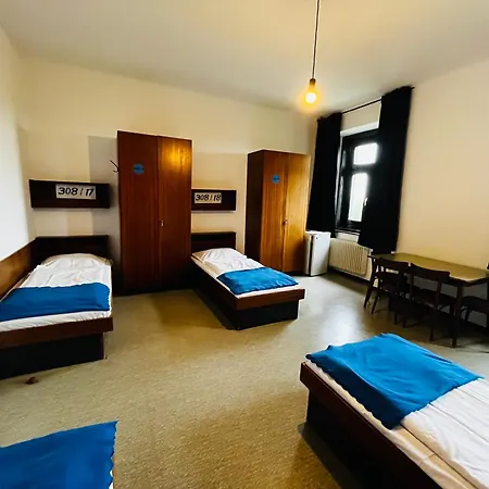 Numbr25 - Self Service & Budget