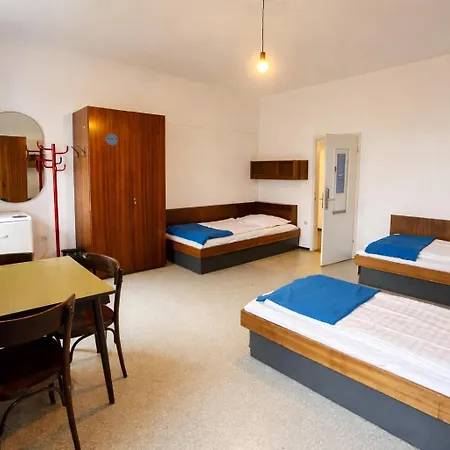 汽车旅馆 Numbr25 - Self Service & Budget *