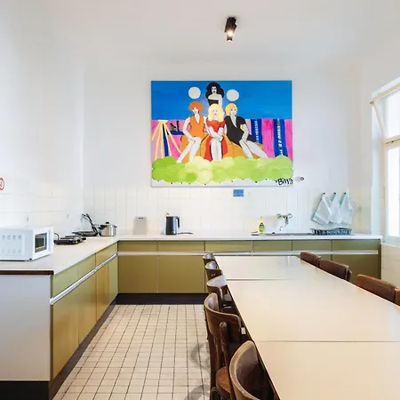 Numbr25 - Self Service & Budget * غراتس