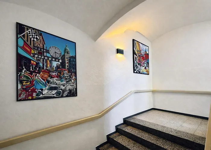 Numbr25 - Self Service & Budget 汽车旅馆 *