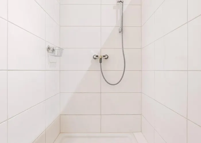 Numbr25 - Self Service & Budget موتيل *